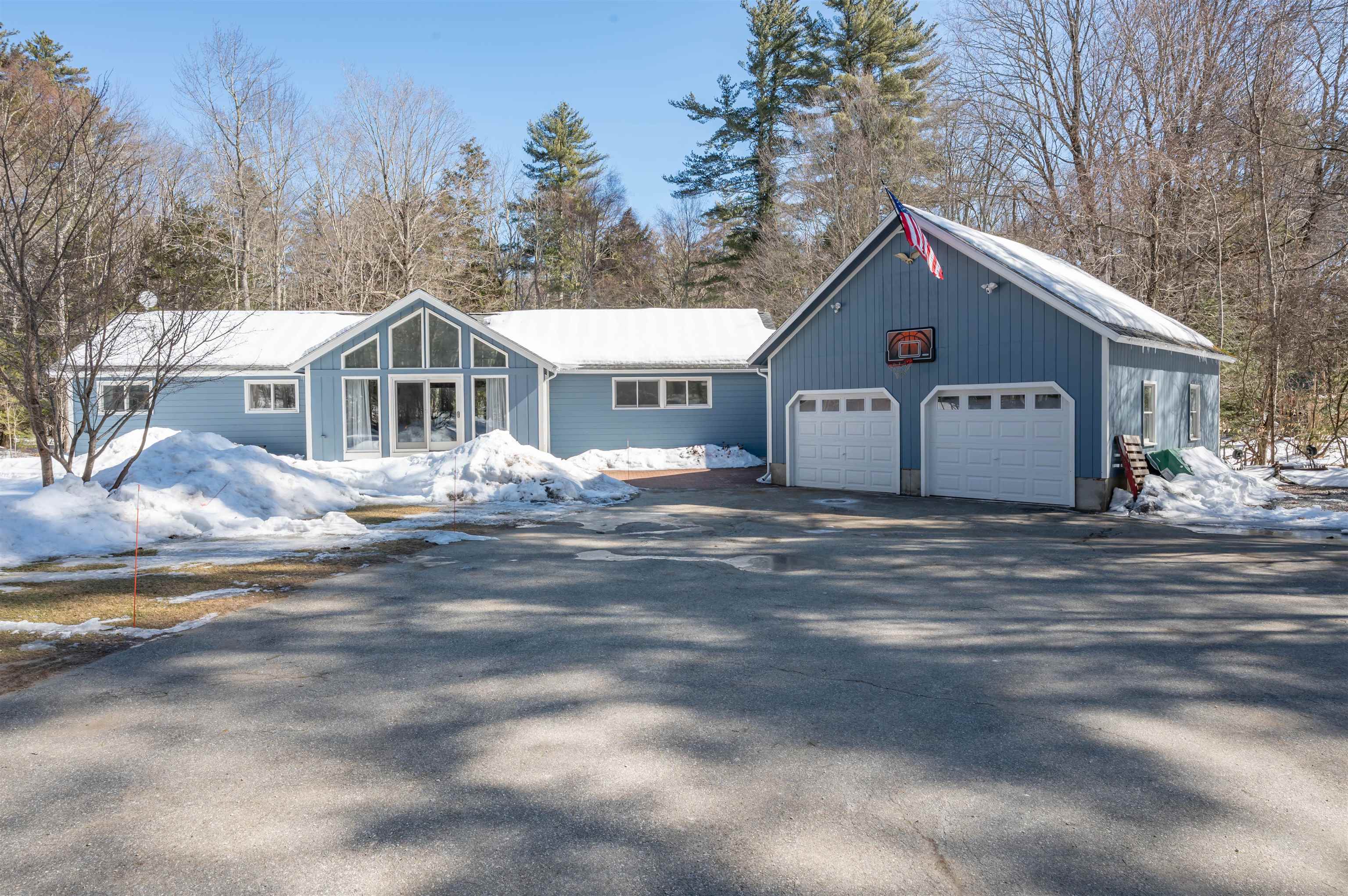 43 New Boston Road Amherst, NH 03031 - Photo 1 of 36