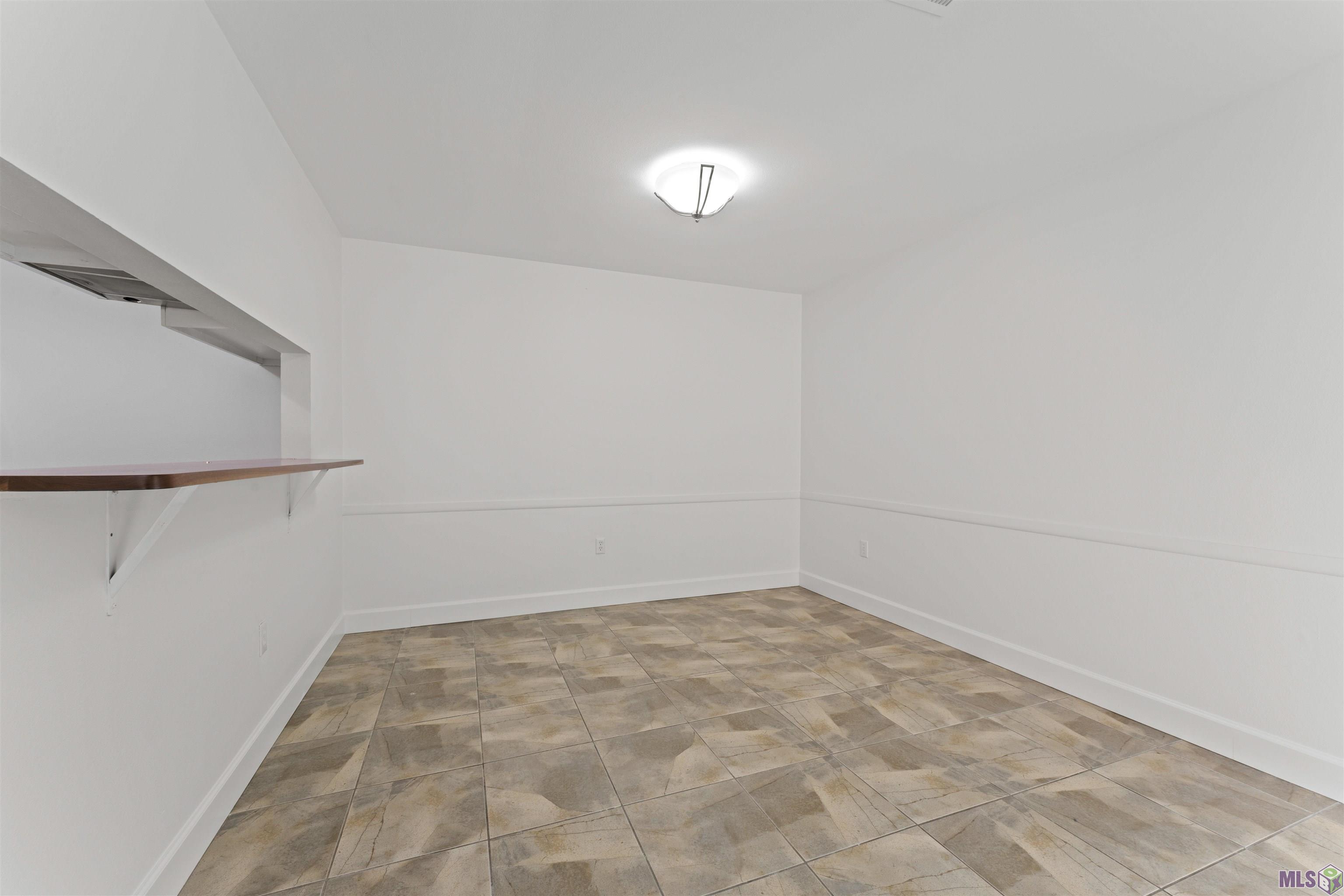 5222 Everett Lane, Unit A Baton Rouge, LA 70809 - Photo 3 of 15