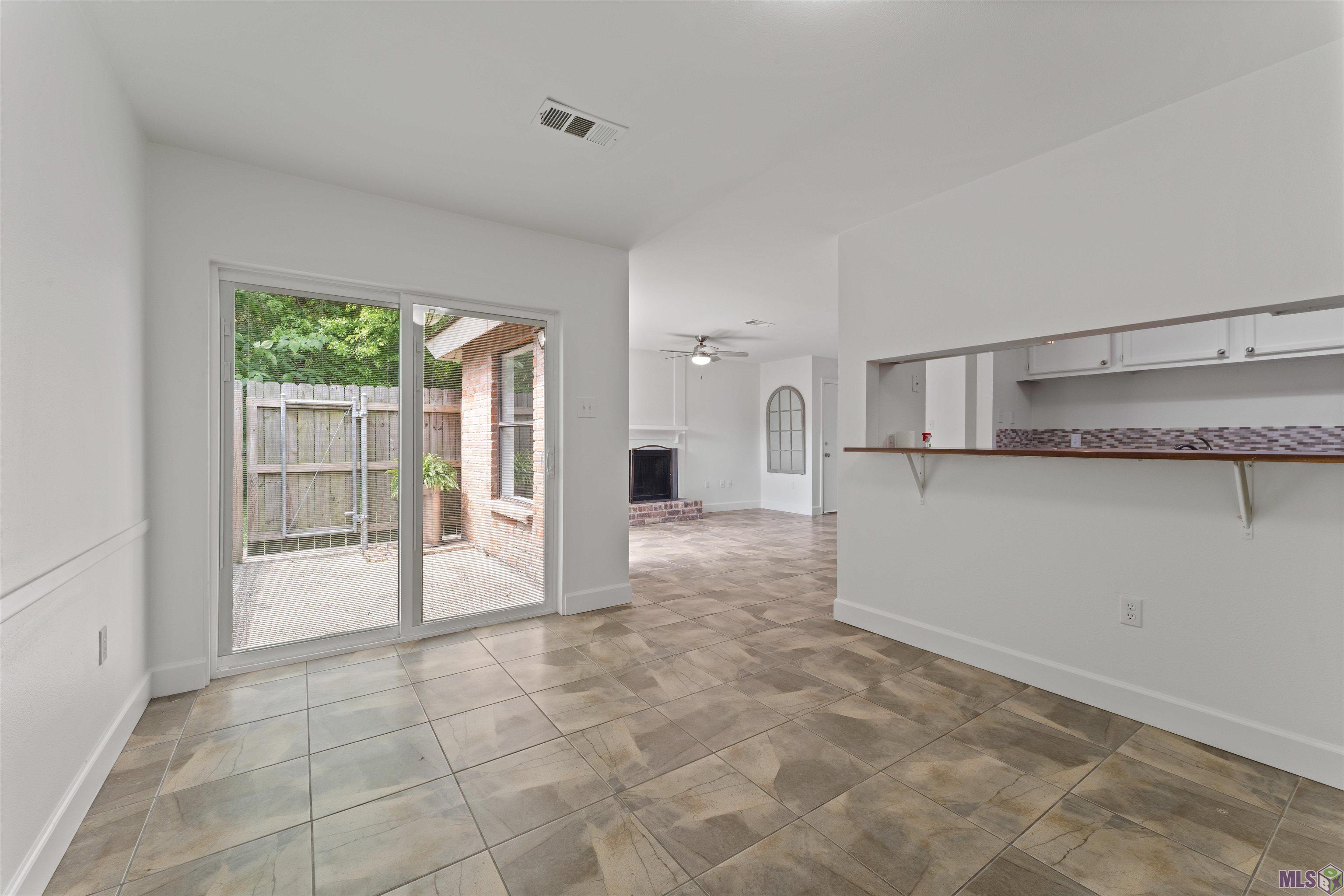 5222 Everett Lane, Unit A Baton Rouge, LA 70809 - Photo 4 of 15