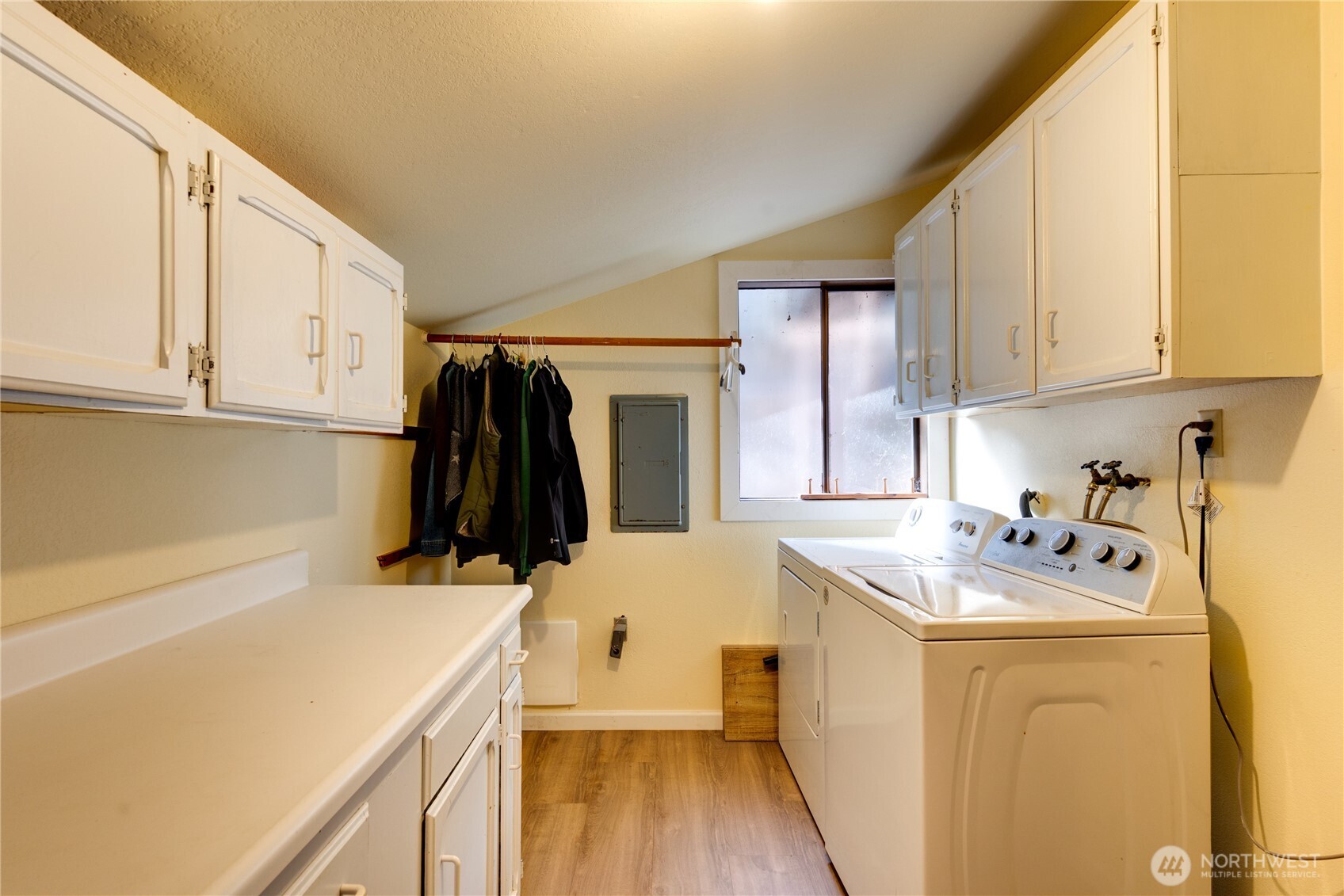 2872 Hi Crest Road Langley, WA 98260 - Photo 16 of 33 a room with storage and utility