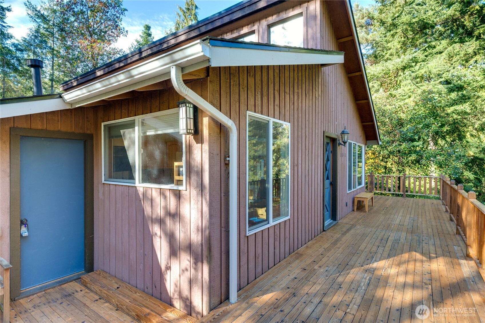 2872 Hi Crest Road Langley, WA 98260 - Photo 3 of 33 a view of a house with a yard