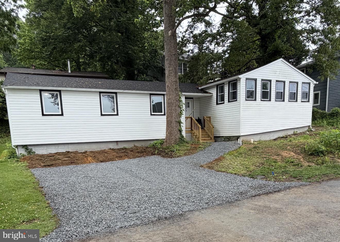 6045 Bayview Road St. Leonard, MD 20685 - Photo 2 of 43
