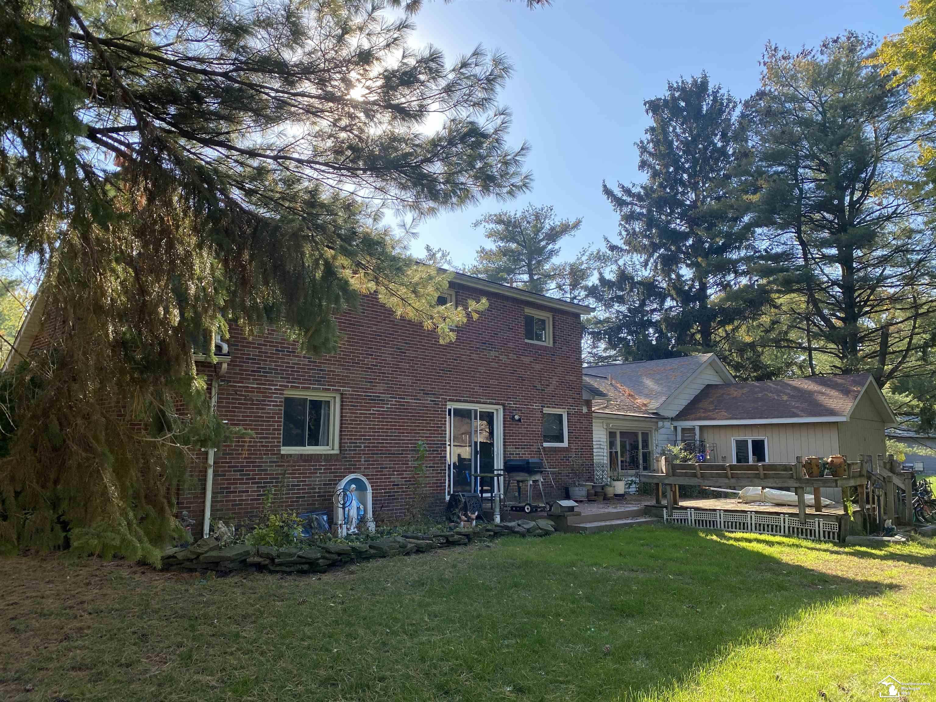 2822 West Albain Road Monroe, MI 48161 - Photo 4 of 36
