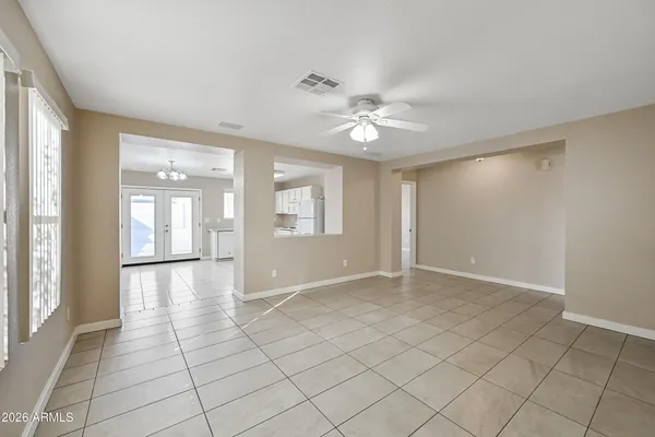 $1,900 | 10550 West Via Del Sol, Peoria, AZ 85383