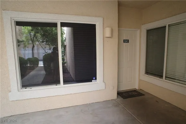 $1,975 | 7450 South Eastern Avenue, Unit 1045, Las Vegas, NV 89123