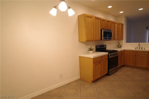 $1,975 | 7450 South Eastern Avenue, Unit 1045, Las Vegas, NV 89123