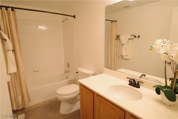 $1,975 | 7450 South Eastern Avenue, Unit 1045, Las Vegas, NV 89123