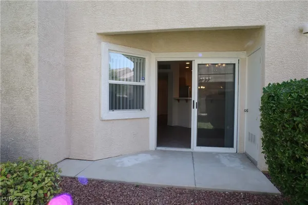 $1,975 | 7450 South Eastern Avenue, Unit 1045, Las Vegas, NV 89123