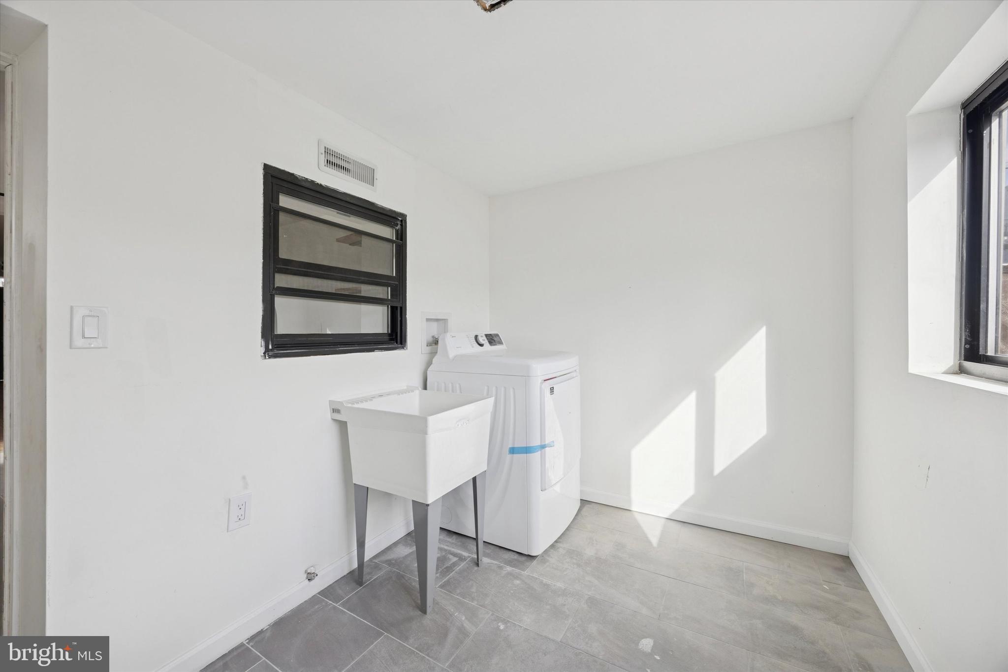 1253 South 32nd Street Philadelphia, PA 19146 - Photo 12 of 25