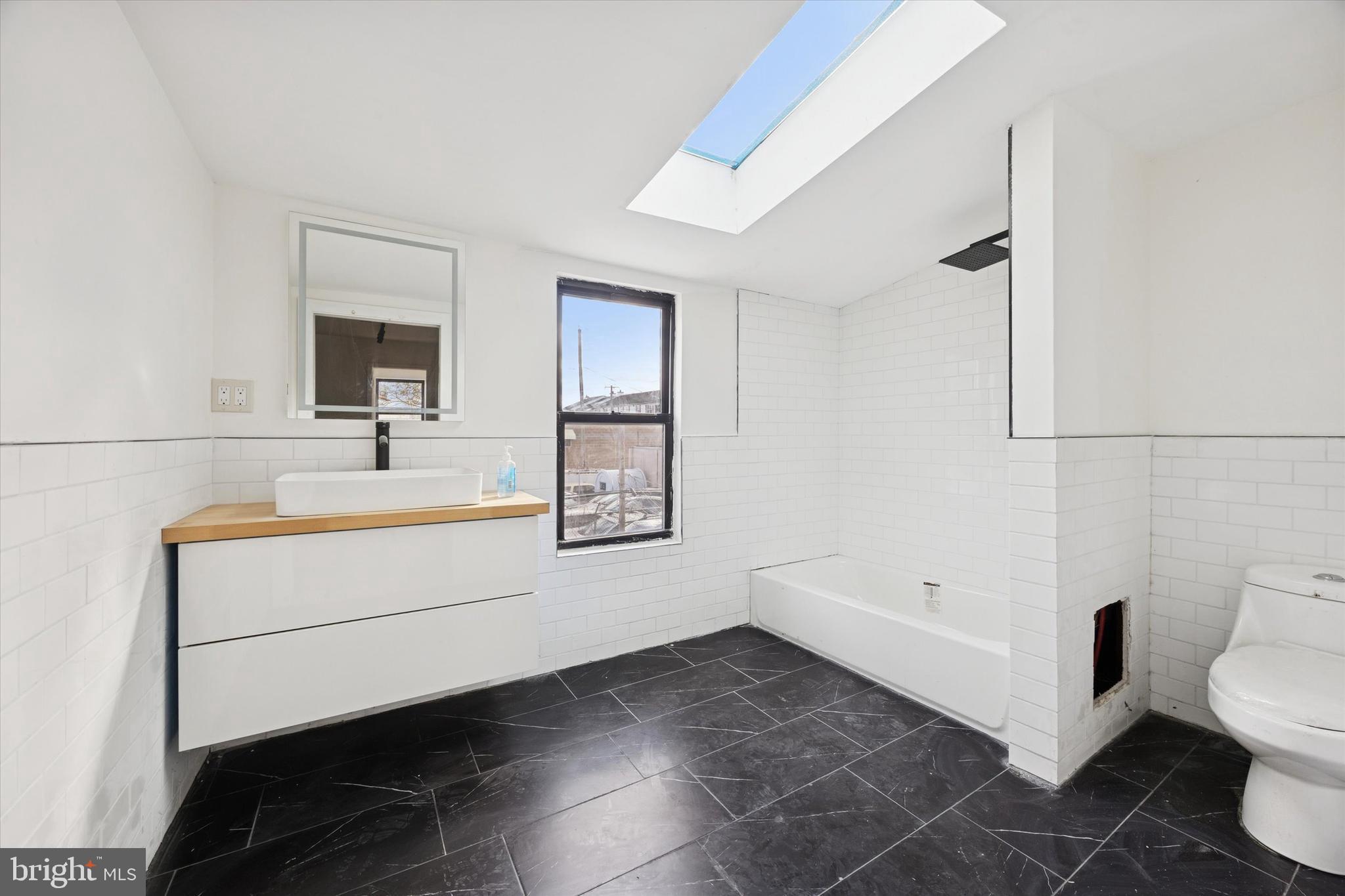 1253 South 32nd Street Philadelphia, PA 19146 - Photo 14 of 25