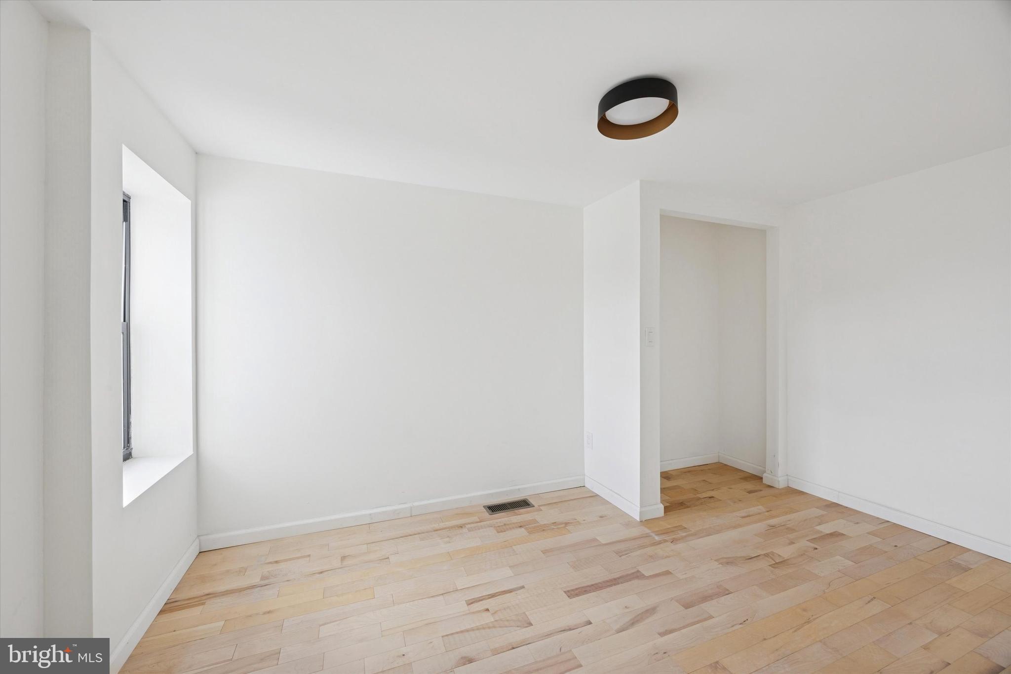 1253 South 32nd Street Philadelphia, PA 19146 - Photo 18 of 25