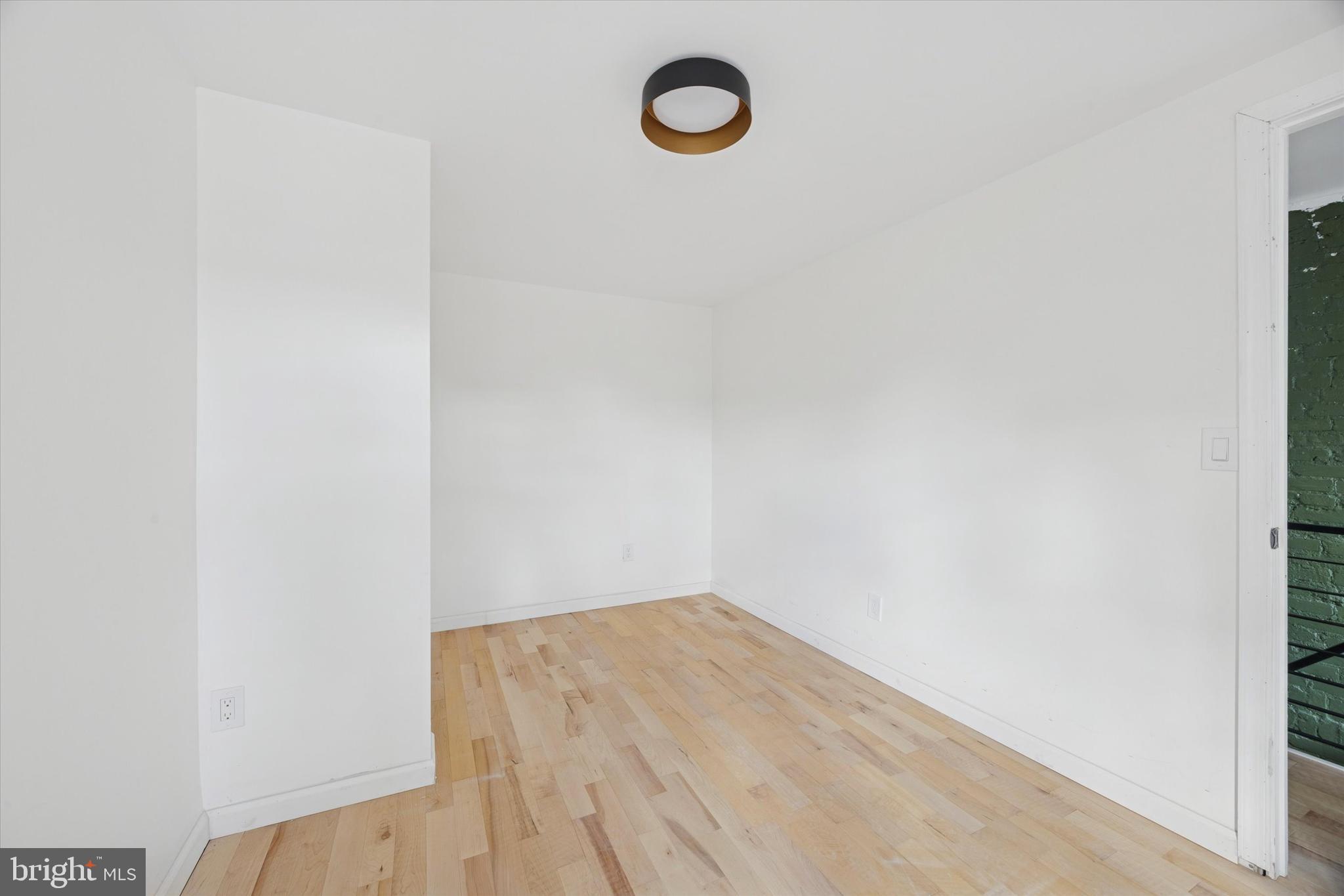 1253 South 32nd Street Philadelphia, PA 19146 - Photo 21 of 25