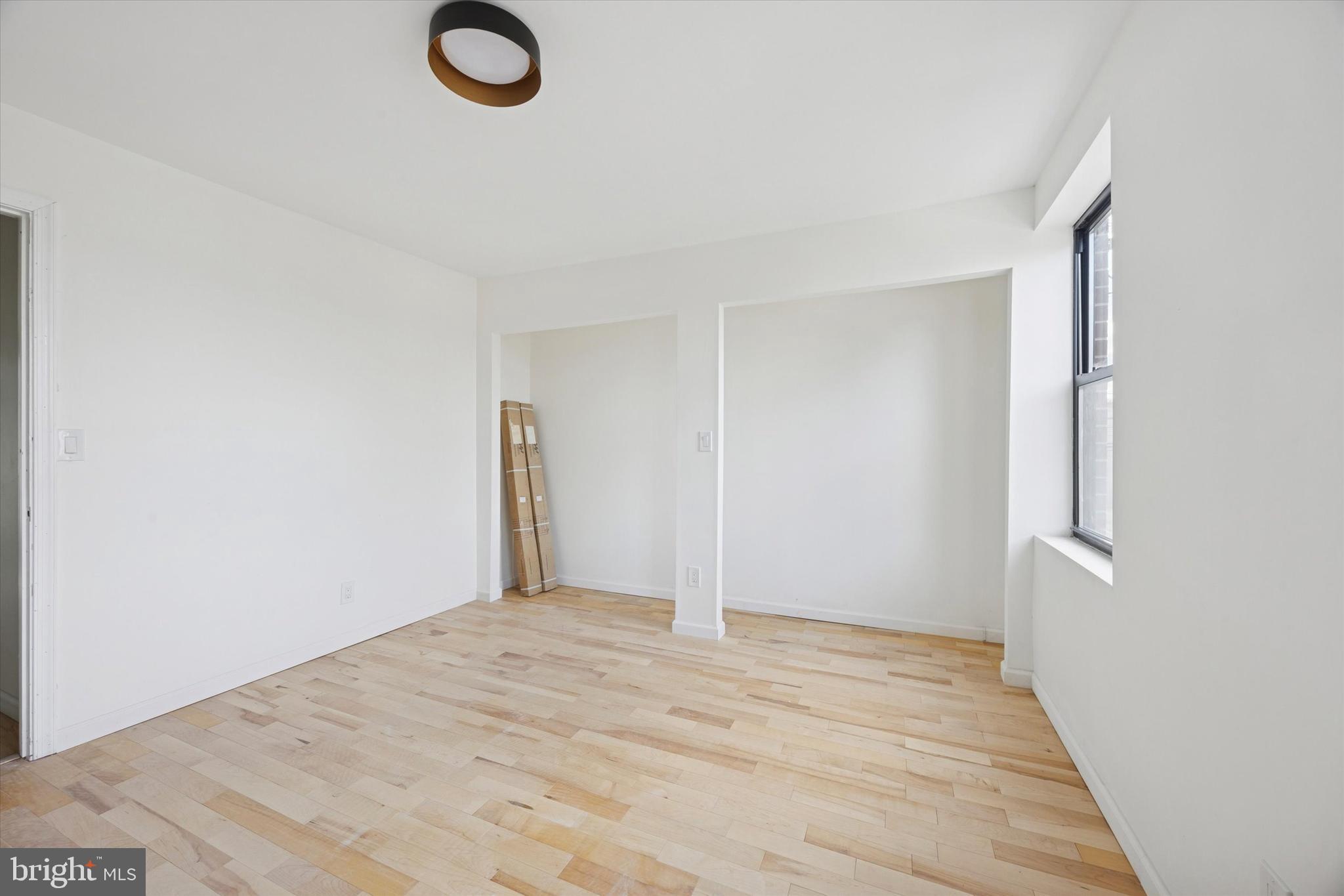 1253 South 32nd Street Philadelphia, PA 19146 - Photo 23 of 25