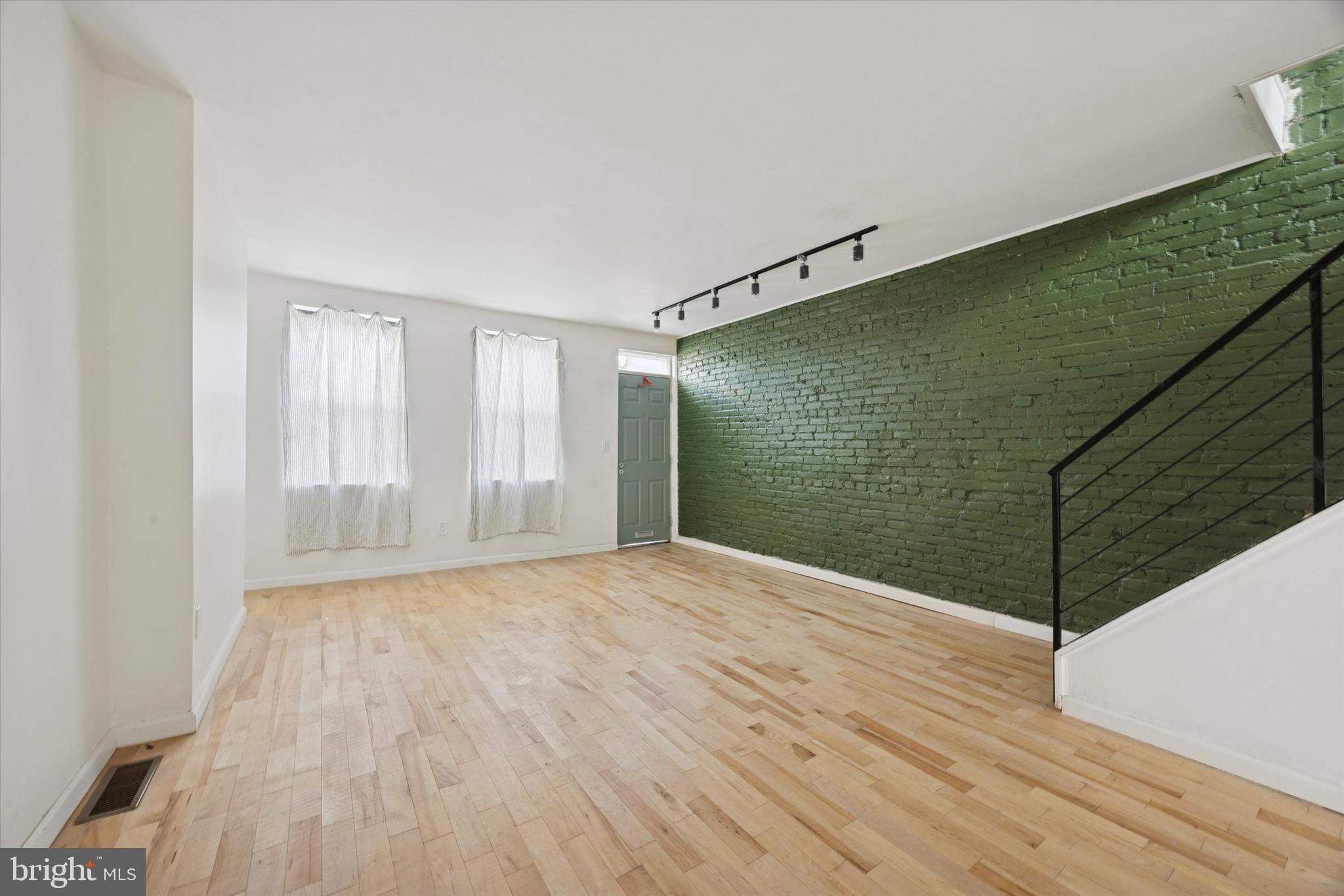 1253 South 32nd Street Philadelphia, PA 19146 - Photo 5 of 25