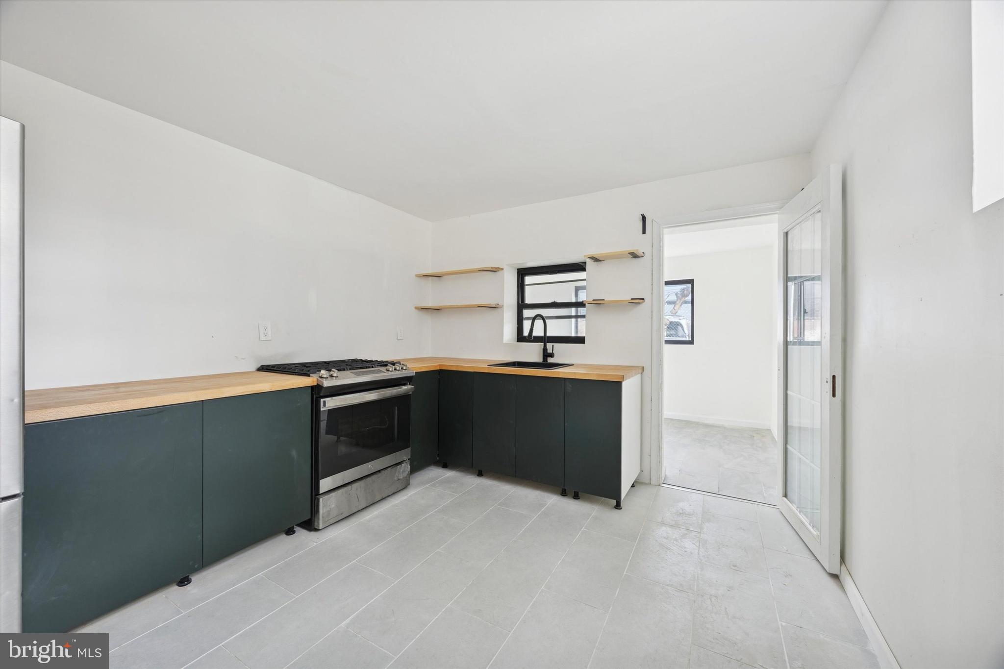 1253 South 32nd Street Philadelphia, PA 19146 - Photo 9 of 25