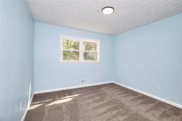 $387,500 | 2538 3 Bars Drive, Grayson, GA 30017