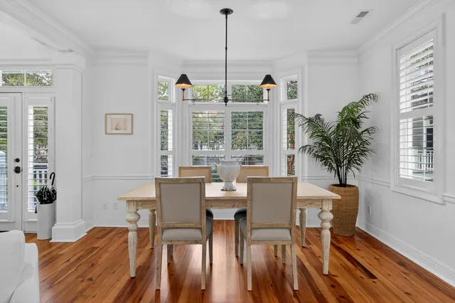 $1,067,000 | 1512 Trumpet Vine Court, Mount Pleasant, SC 29464