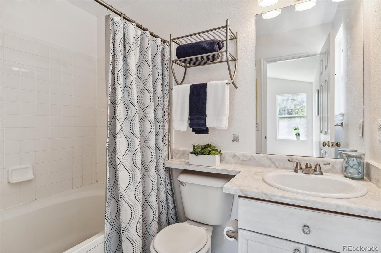 9611 Parramatta Place Highlands Ranch, CO 80130 - Photo 23 of 44 Gallery Image 23