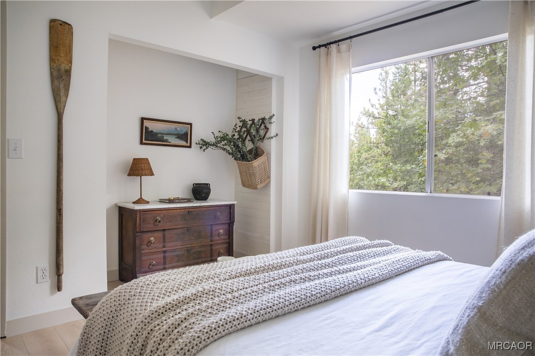 527 Rainier Road Lake Arrowhead, CA 92352 - Photo 25 of 44 Gallery Image 25