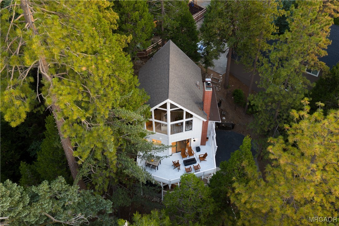 527 Rainier Road Lake Arrowhead, CA 92352 - Photo 3 of 44 Gallery Image 3