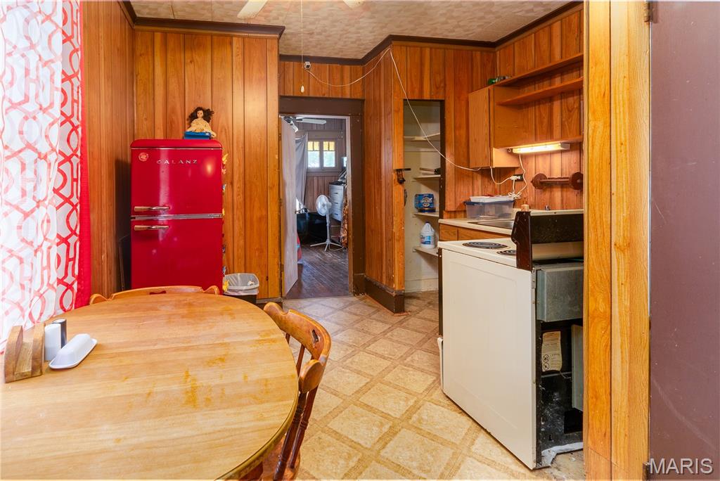 233 South Division Street Du Quoin, IL 62832 - Photo 26 of 38