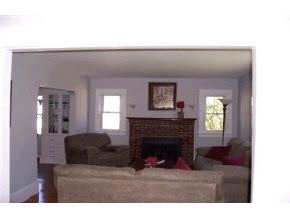 802 Maple Street Manchester, NH 03104 - Photo 5 of 9 Gallery Image 5