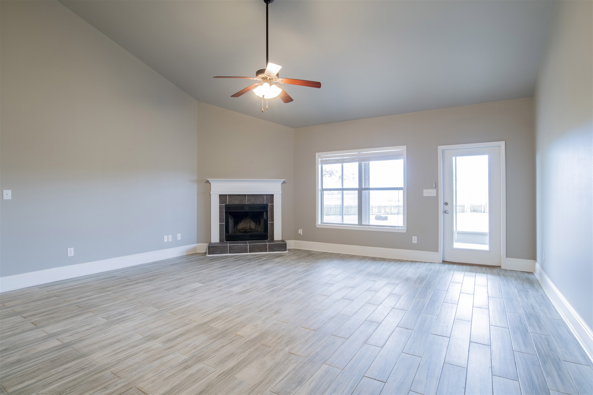 9301 Pembrook Loop Fairhope, AL 36532 - Photo 3 of 32