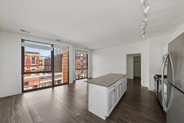 $3,757 | 830 North Milwaukee Avenue, Unit 205, Chicago, IL 60642
