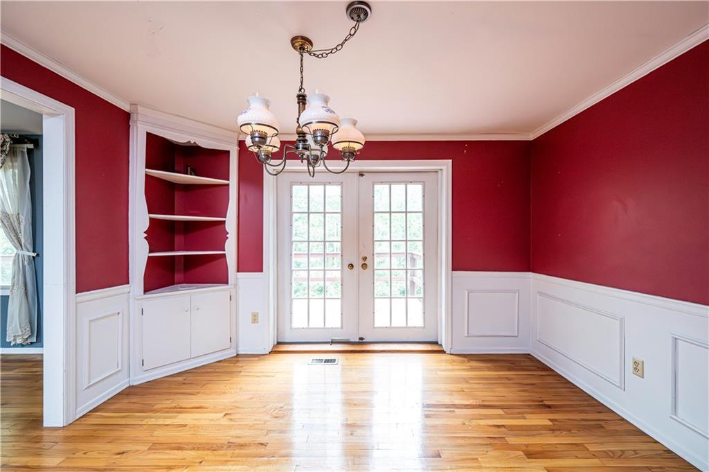 3221 Attleboro Road Greensburg, PA 15601 - Photo 13 of 38 a view of an empty room with a window