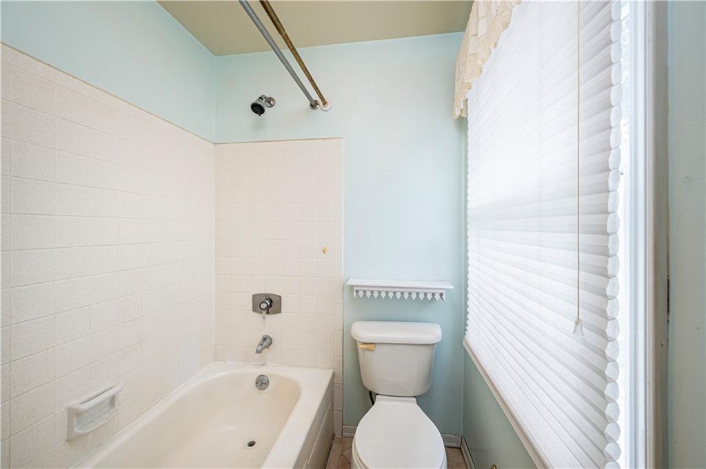3221 Attleboro Road Greensburg, PA 15601 - Photo 29 of 38 a bathroom with a toilet and a shower