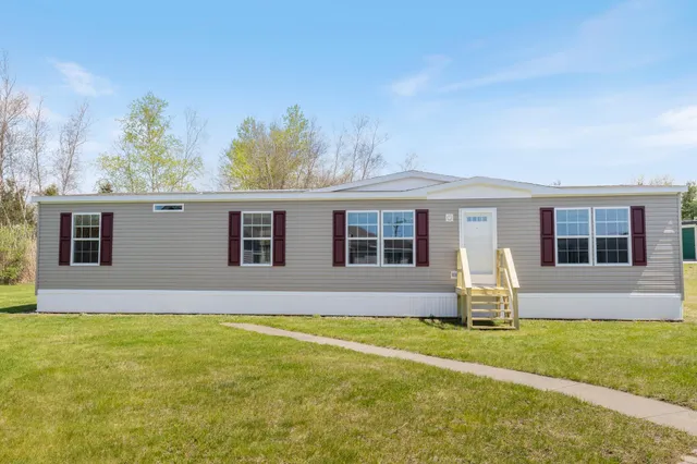 $334,900 | Lot 1 Woods Lane, Highgate Center, VT 05459