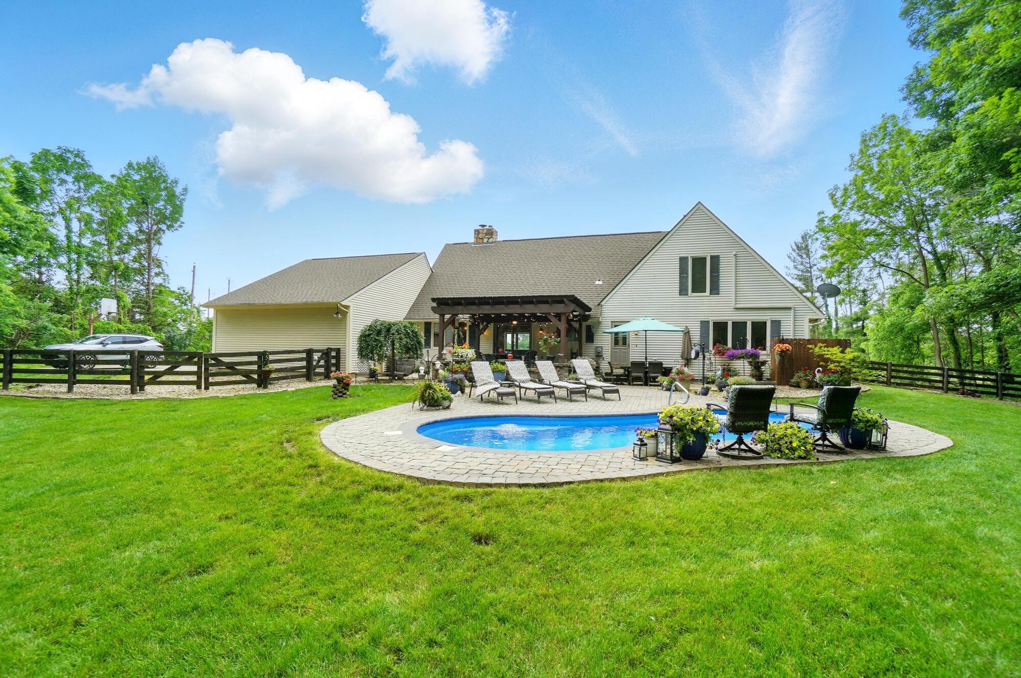 8384 Morris Road Hilliard, OH 43026 - Photo 50 of 60 055
