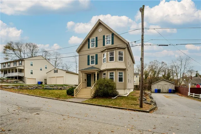 $600,000 | 6 Fuller Avenue, East Providence, RI 02915