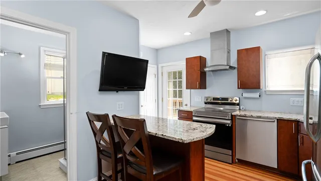 $600,000 | 6 Fuller Avenue, East Providence, RI 02915