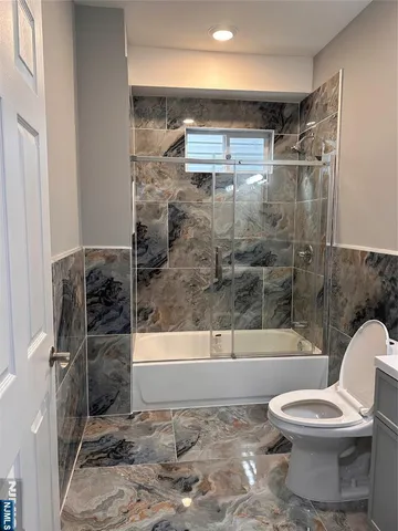 $2,600 | 22 Knickerbocker Avenue, Paterson, NJ 07503