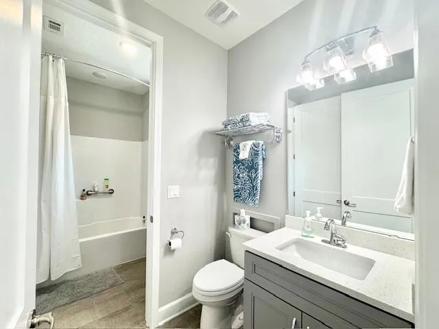 $2,450 | 215 Allen Street, Unit 215, Niceville, FL 32578