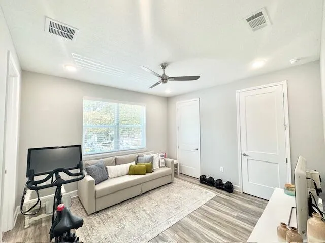 $2,450 | 215 Allen Street, Unit 215, Niceville, FL 32578