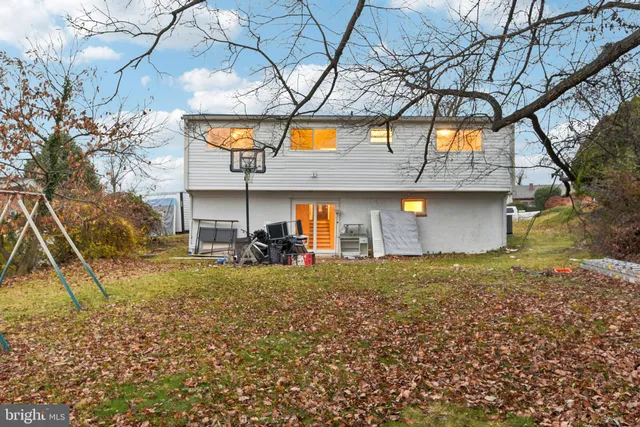 a view of outdoor space yard and garage
