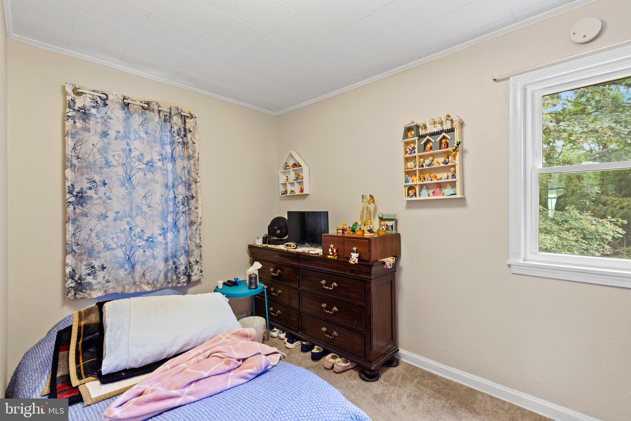 7703 Emerson Road Hyattsville, MD 20784 - Photo 17 of 32 Main Level Office Used as Bedroom