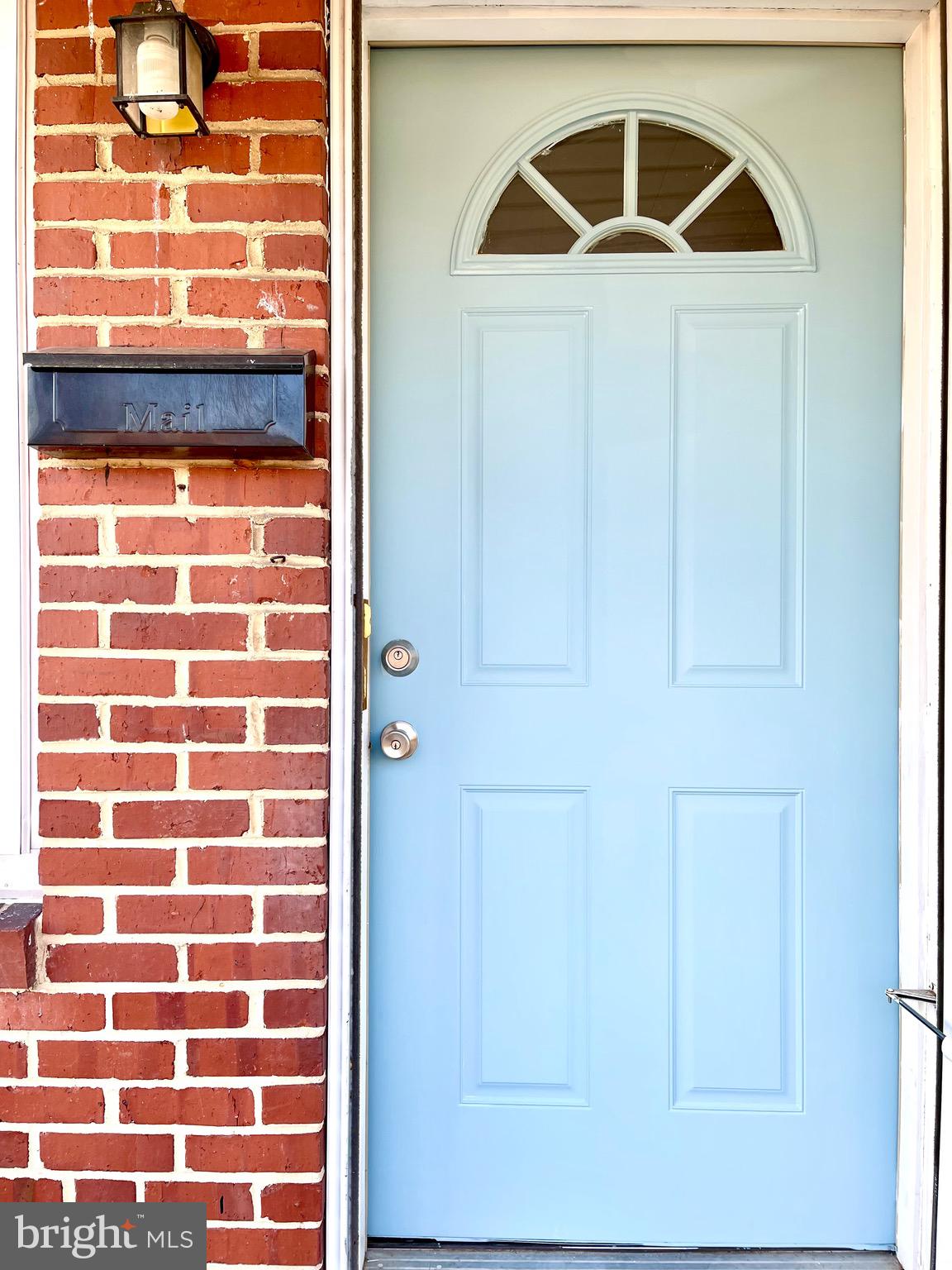 3646 Clarenell Road Baltimore, MD 21229 - Photo 3 of 38 Front Door