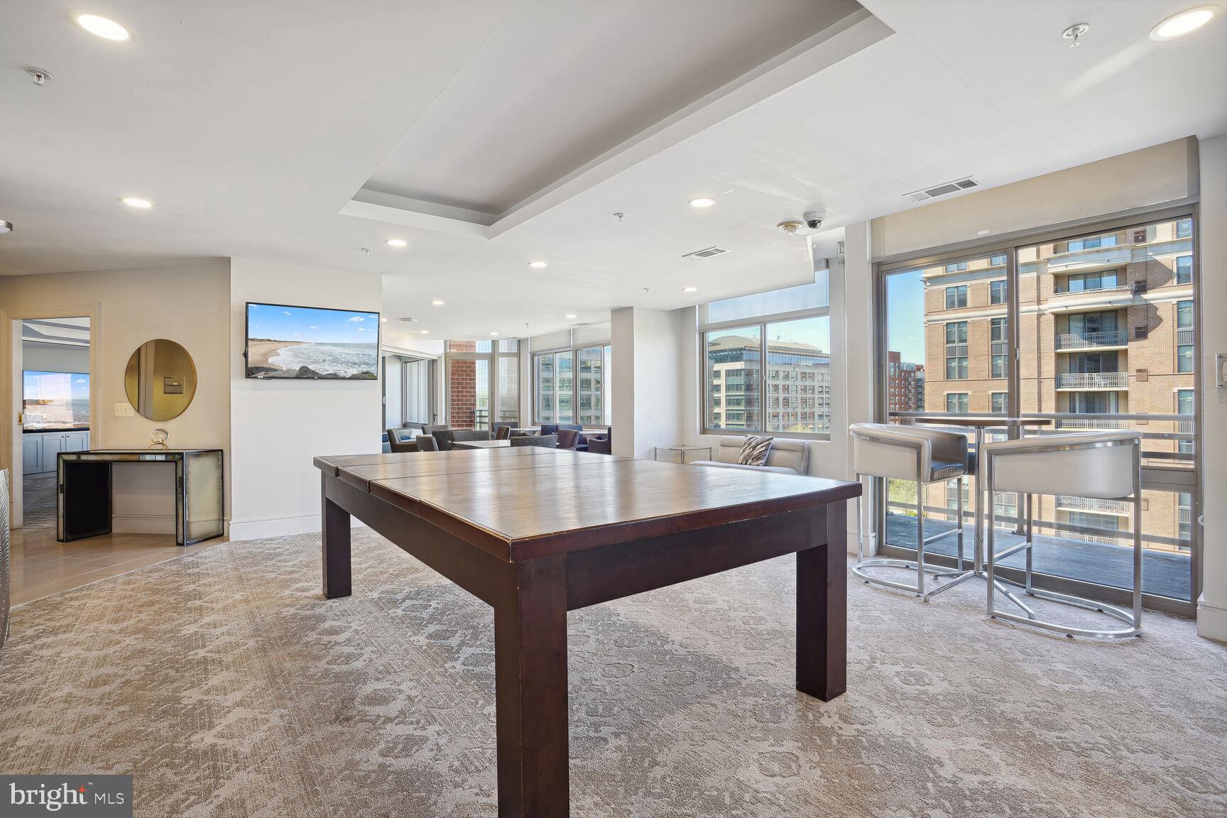 3600 South Glebe Road, Unit 822W Arlington, VA 22202 - Photo 25 of 29 Gallery Image 25