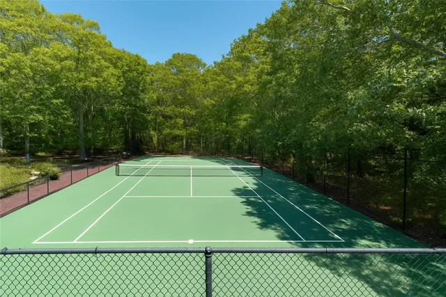 a view of a tennis court