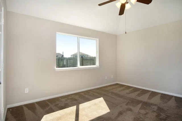 $2,150 | 127 Rodeo Drive, Manvel, TX 77578