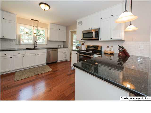645 Sanders Road Birmingham, AL 35226 - Photo 9 of 31