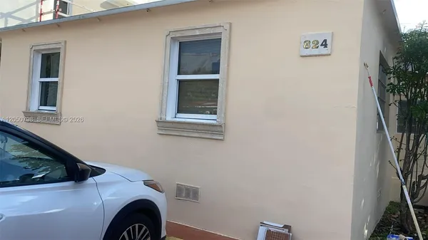$1,075,000 | Biscayne Beach, Miami Beach, FL 33141