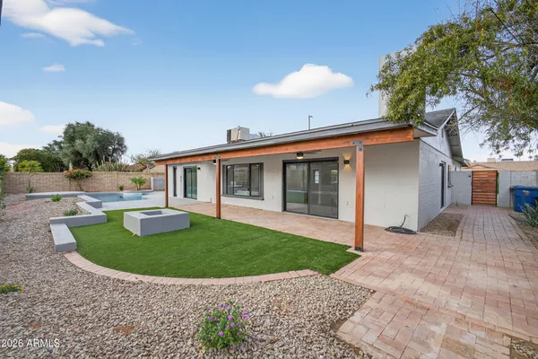 a view of outdoor space yard and patio