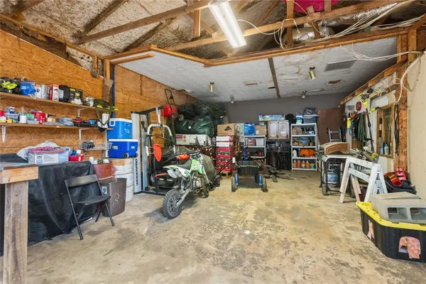 $300,000 | 454 County Road 1485, Bogata, TX 75417