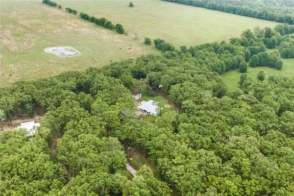 $300,000 | 454 County Road 1485, Bogata, TX 75417