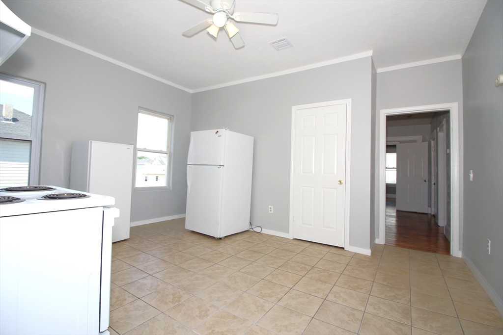 82 Fox Street, Unit 3 Worcester, MA 01604 - Photo 11 of 18