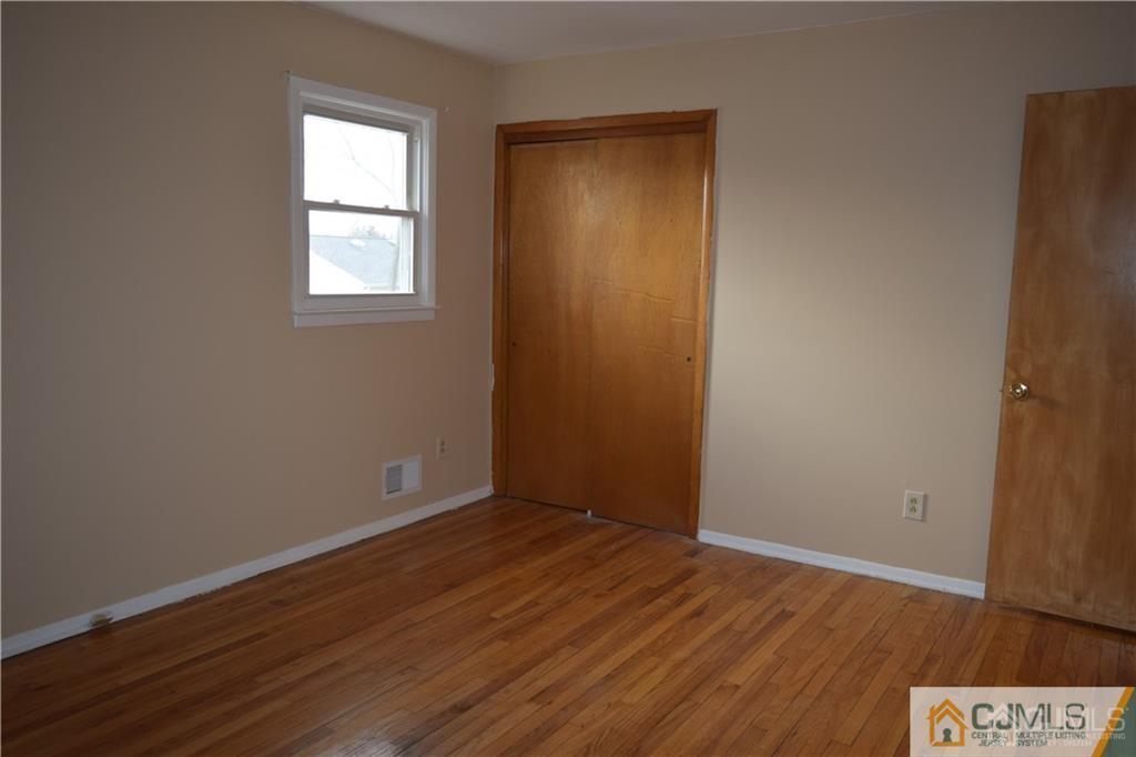 5098 Scott Street Piscataway, NJ 08854 - Photo 17 of 23